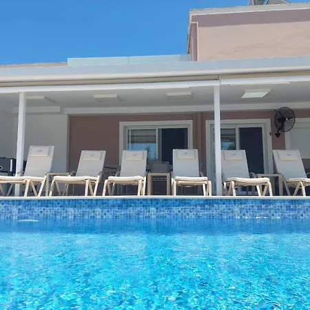Astro- Less Than 5-min Walk To Kalivaki Villa